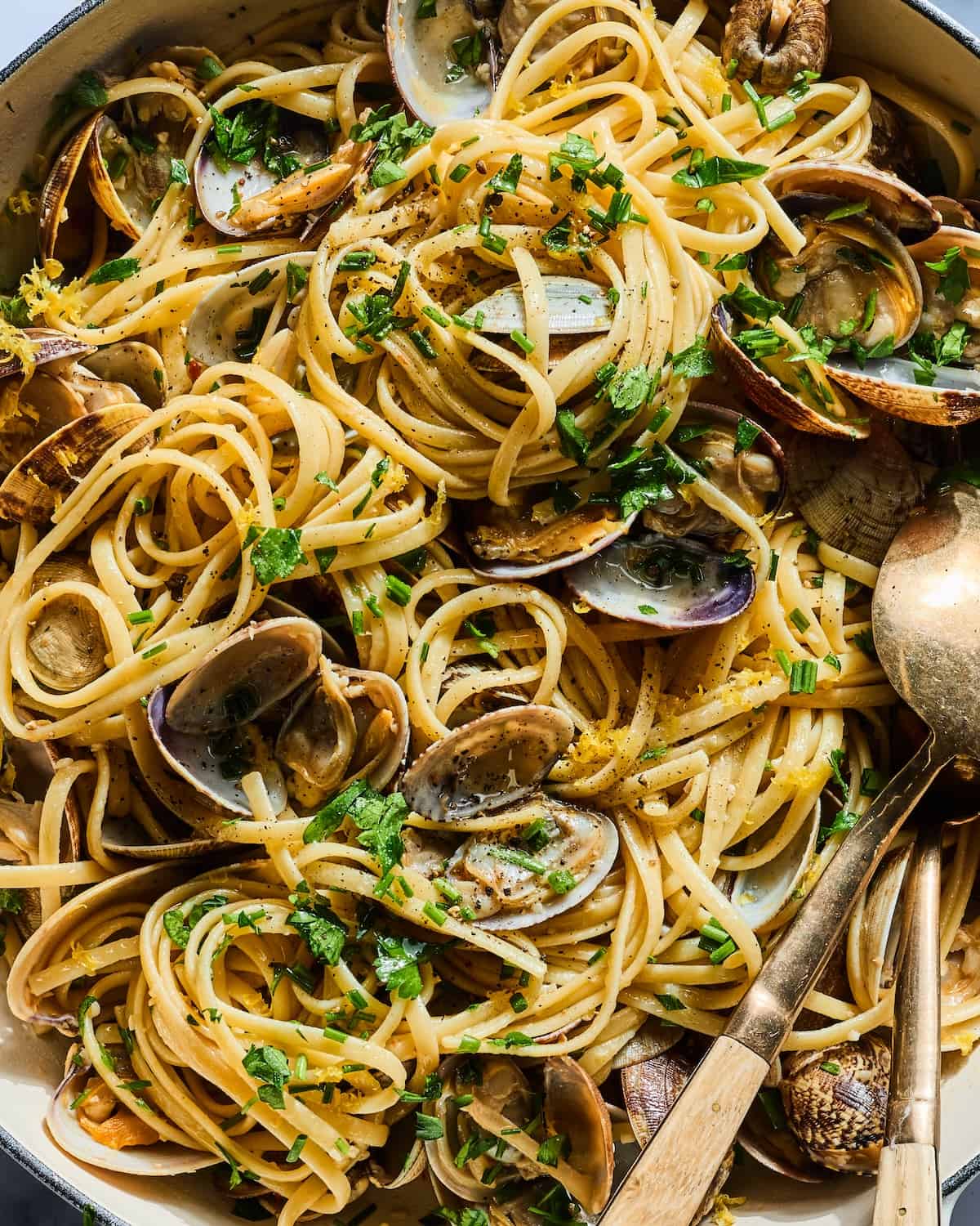 close up of Linguini with Clams